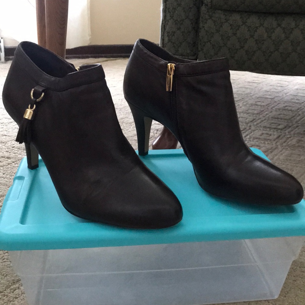 Vince Camuto Booties